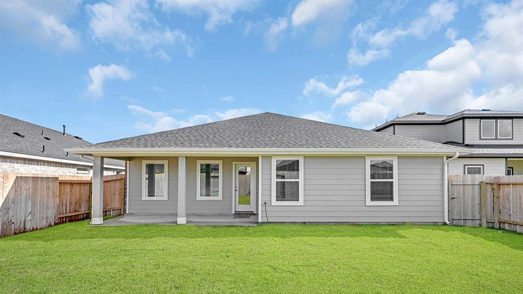 30835 Sherston Lake Loop, Fulshear, Texas image 19
