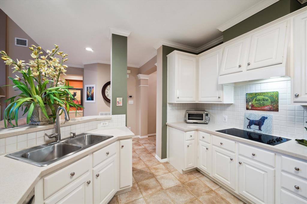 3215 Pleasant Cove Court, Houston, Texas image 16
