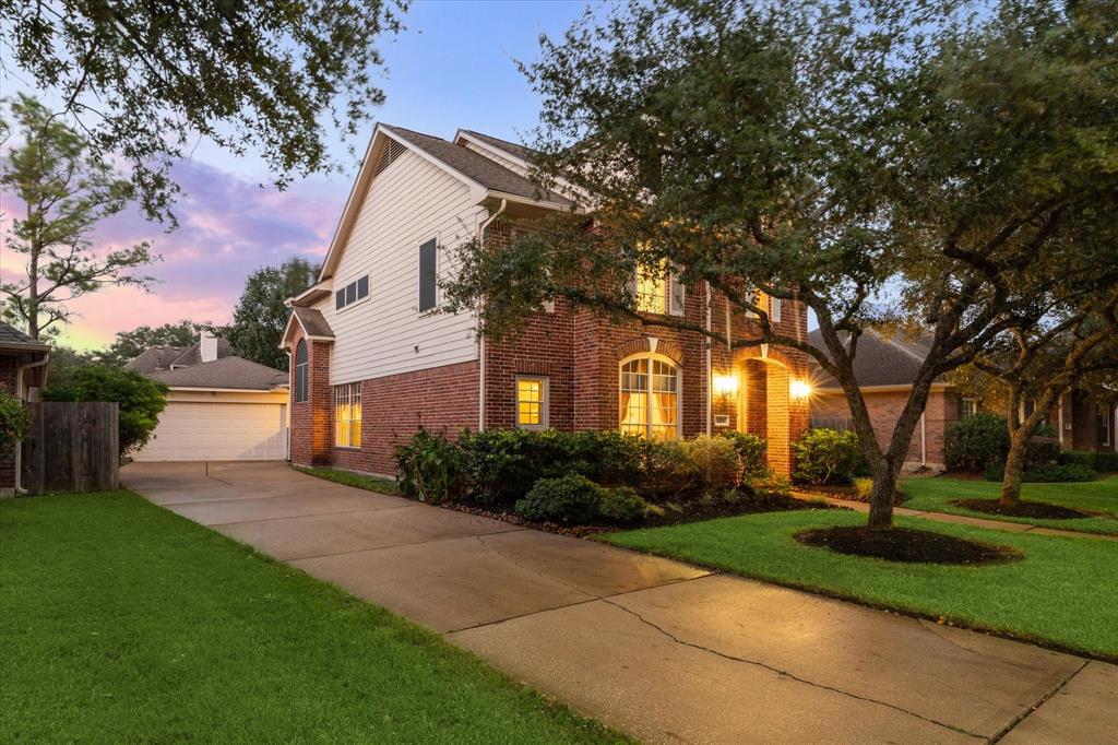3215 Pleasant Cove Court, Houston, Texas image 2