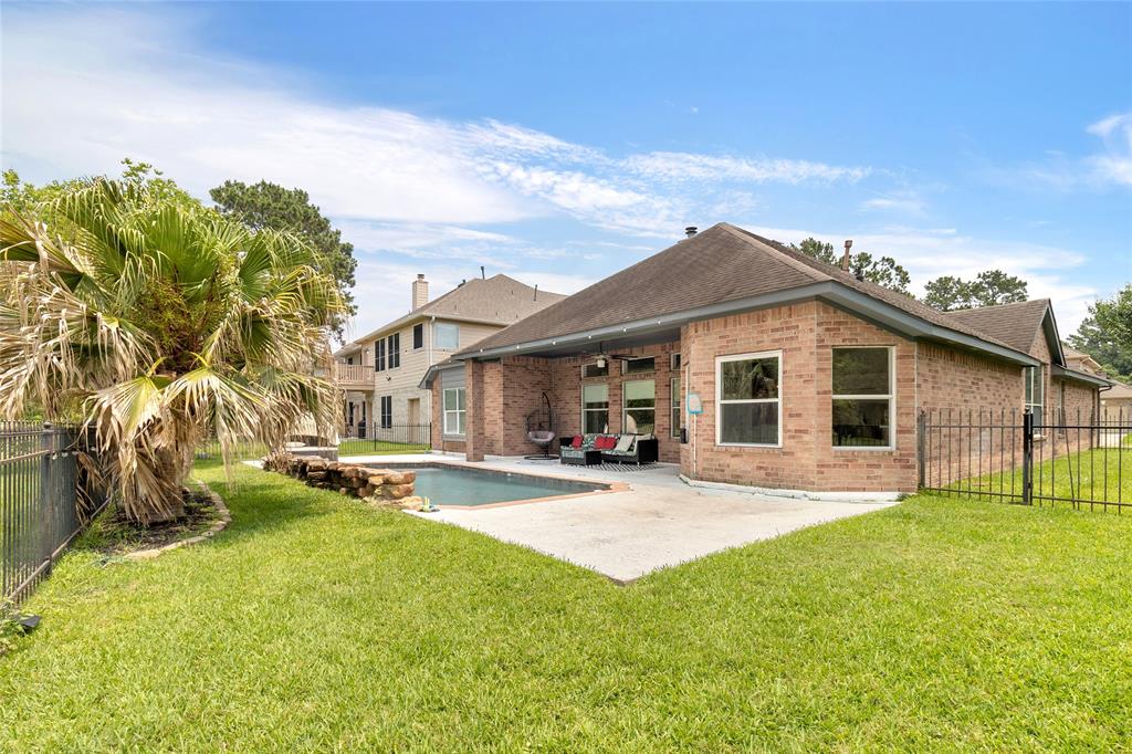 18327 Marlin Waters Drive, Humble, Texas image 40