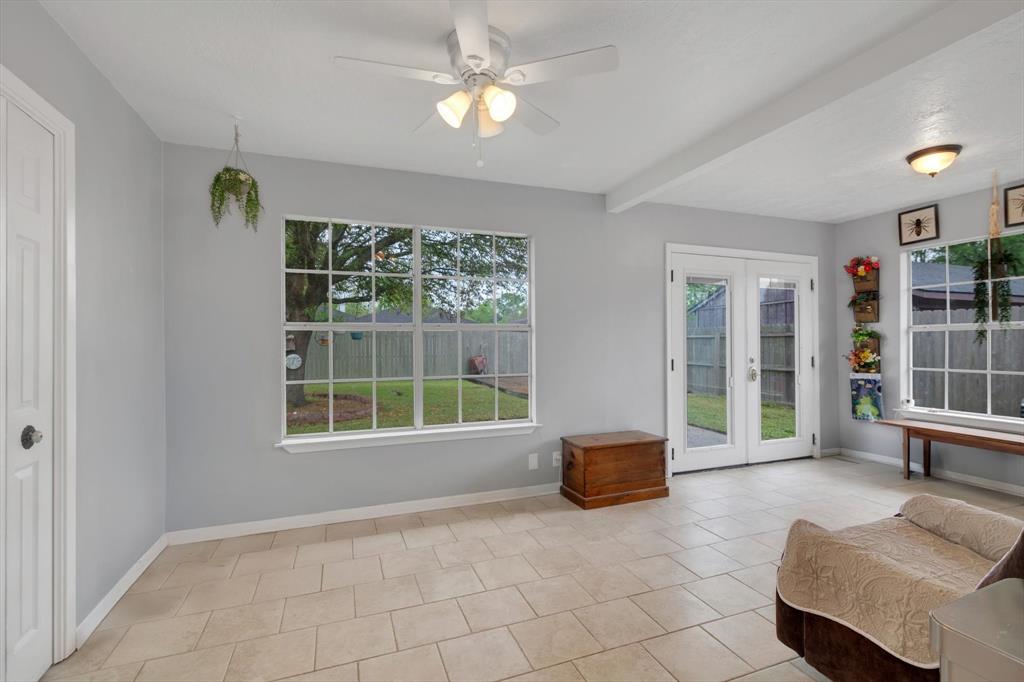 6745 Gladys Avenue, Beaumont, Texas image 18