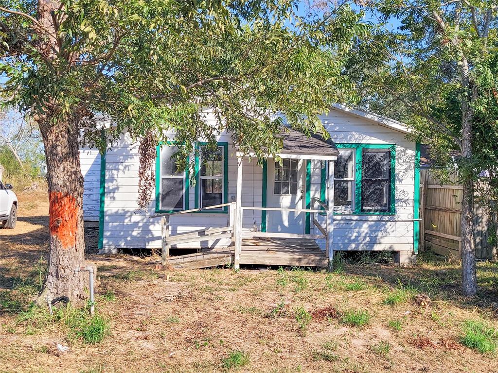 1109 S Wharton Street, El Campo, Texas image 3