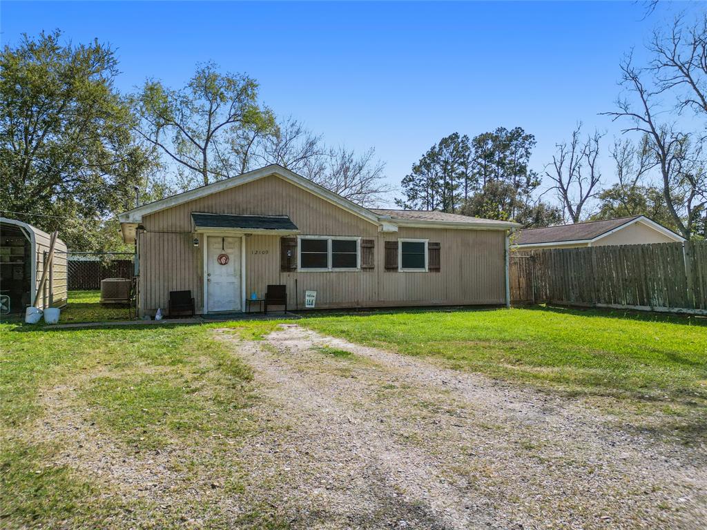 12109 22nd Street, Santa Fe, Texas image 1