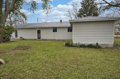 A home in Brazoria