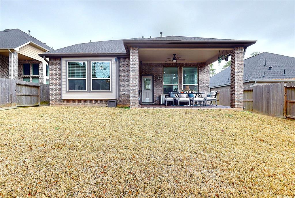 309 Serenata Woods Trail, Conroe, Texas image 29