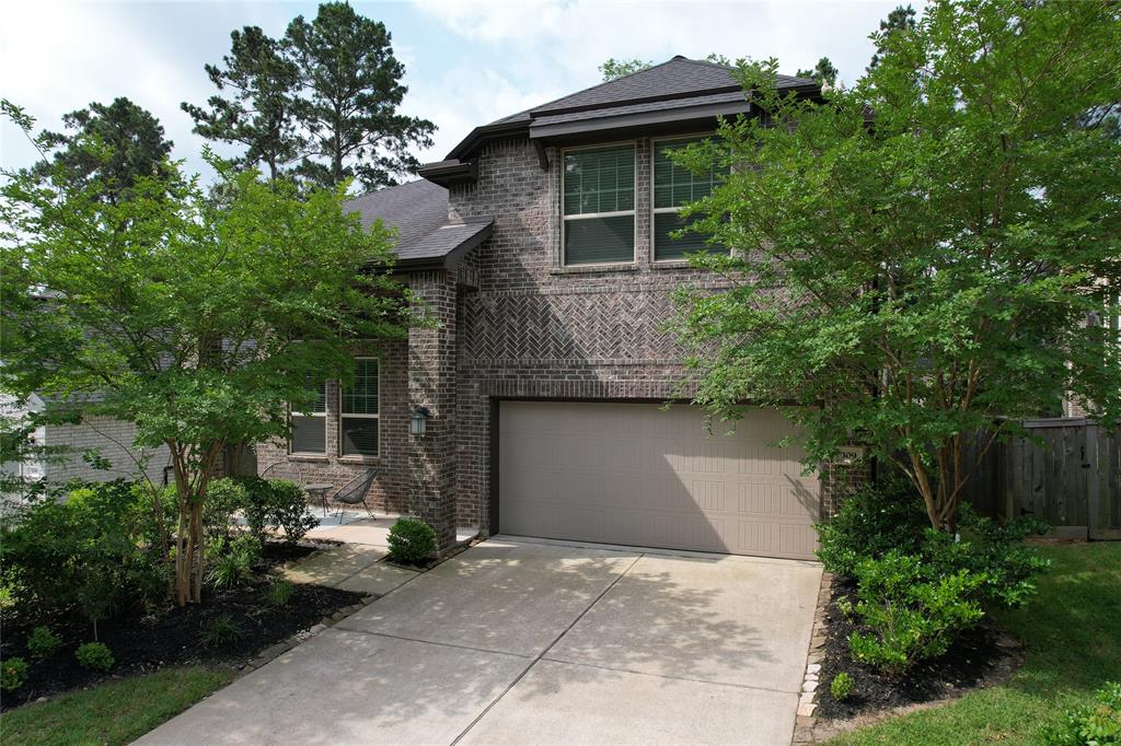 309 Serenata Woods Trail