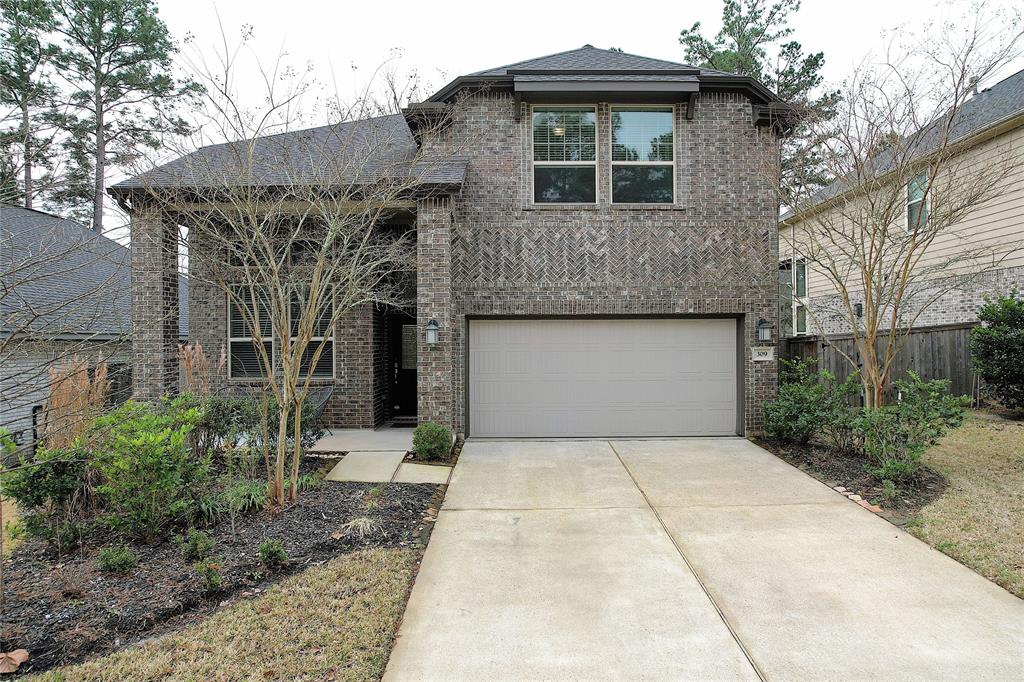 309 Serenata Woods Trail, Conroe, Texas image 2