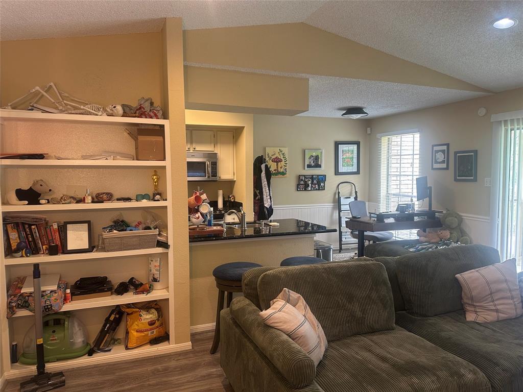 2120 El Paseo Street #208, Houston, Texas image 2