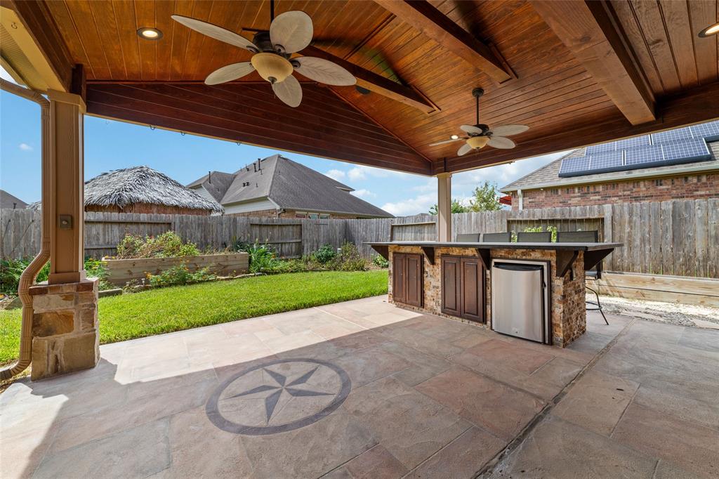 1410 Silver Rings Court, Pearland, Texas image 26