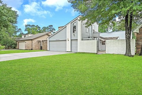 Photo of 20031 Sunny Shores Drive, Humble, TX 77346 (MLS # 6236432)