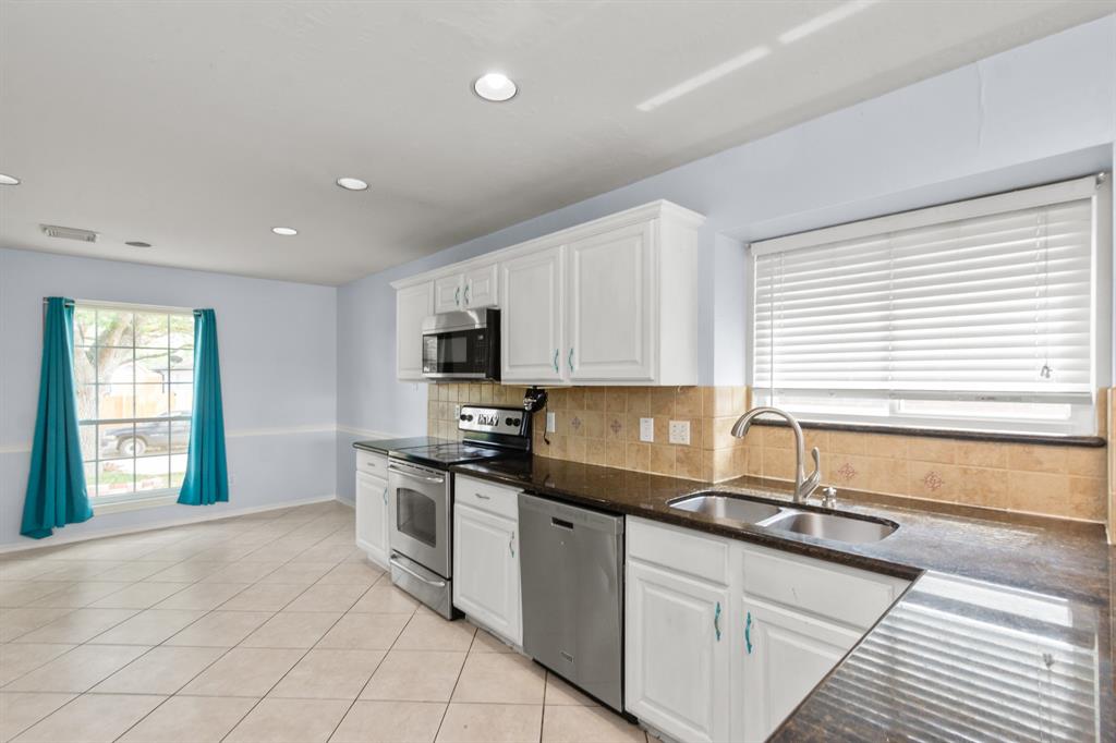 2608 George Street, Pearland, Texas image 11
