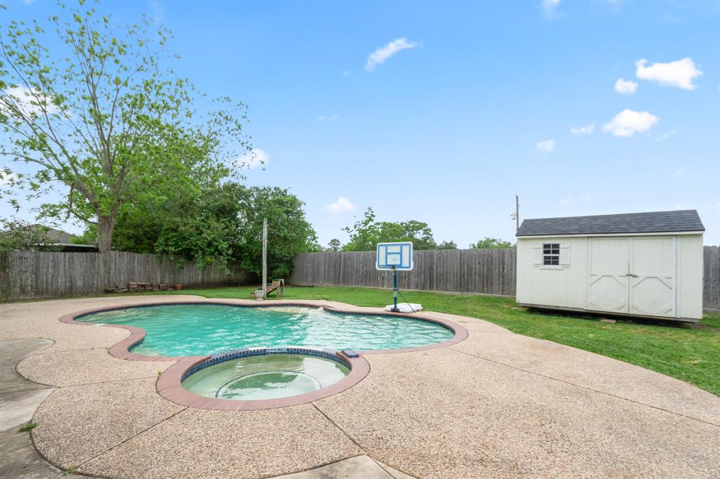 2608 George Street, Pearland, Texas image 29