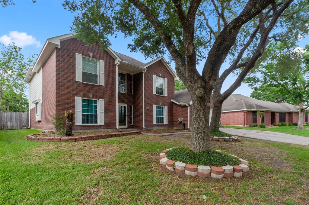 2608 George Street, Pearland, Texas image 5