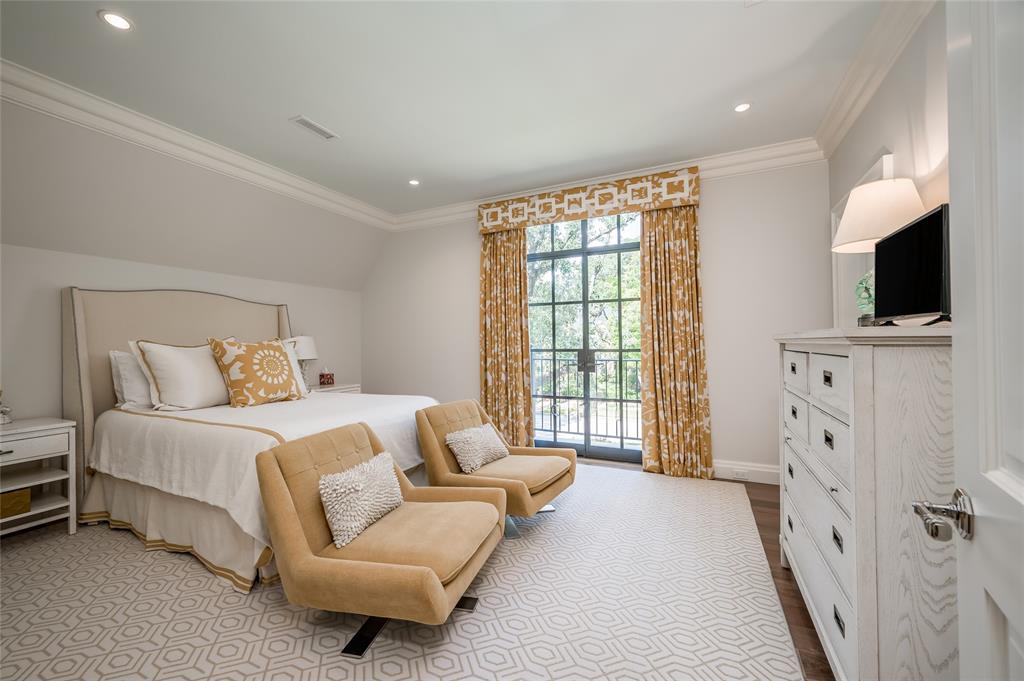 2131 Brentwood Drive, Houston, Texas image 44