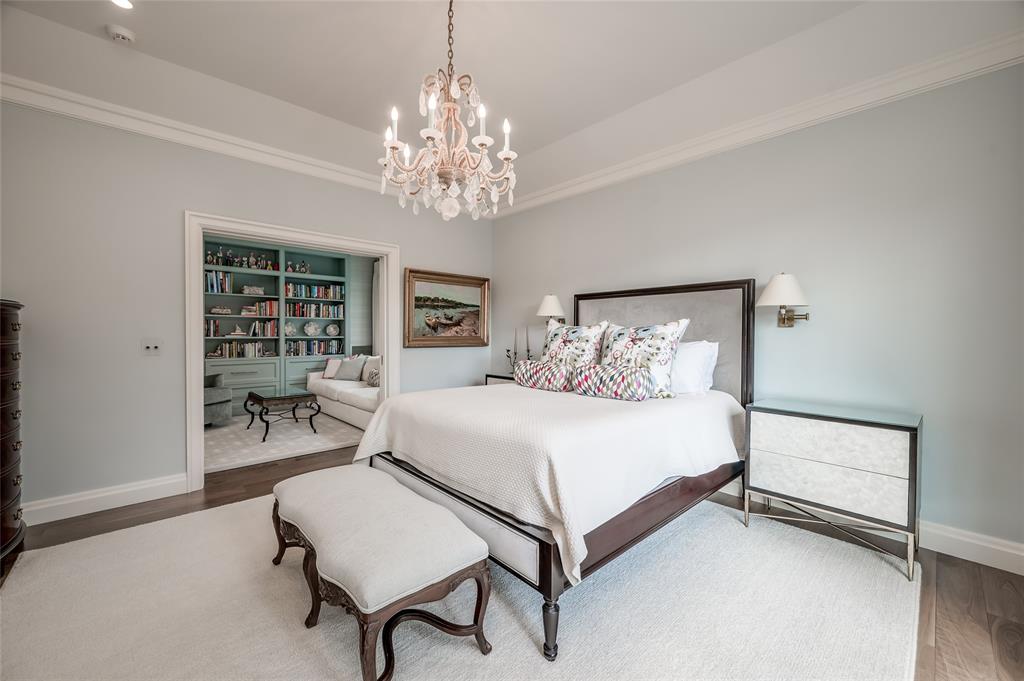 2131 Brentwood Drive, Houston, Texas image 38