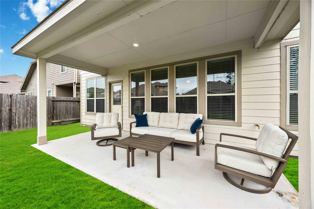 2909 Fox Ledge Court, Conroe, Texas image 28