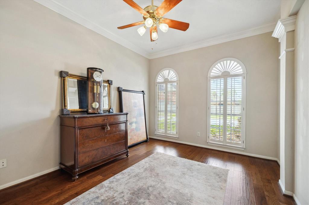 3622 Valley Chase Drive, Kingwood, Texas image 8