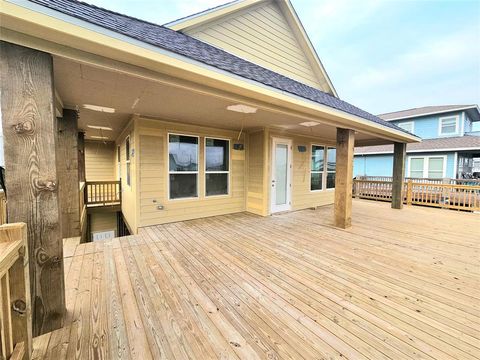 A home in Crystal Beach