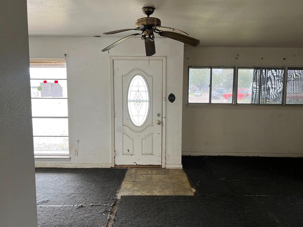 1806 Meadowview Drive, Alvin, Texas image 3