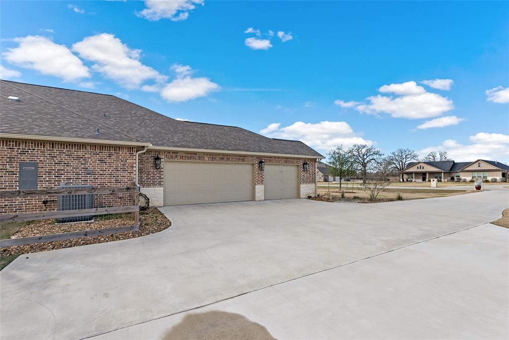 10067 Henley Cove, Iola, Texas image 40