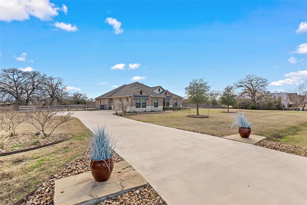 10067 Henley Cove, Iola, Texas image 2