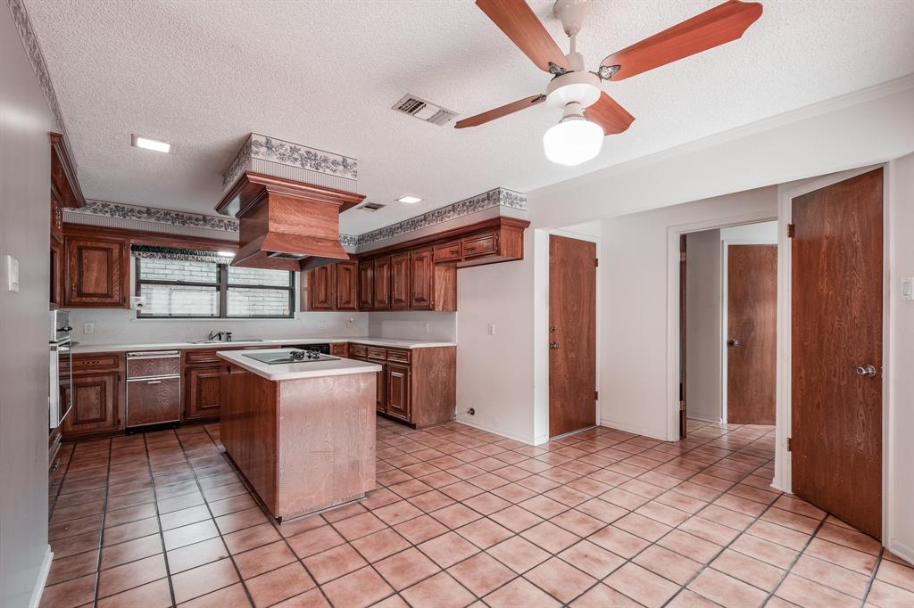 4611 Country Club View Vw, Baytown, Texas image 15