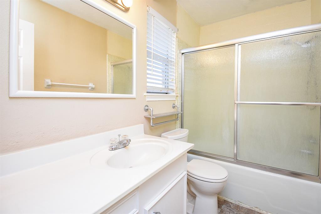 1129 E San Augustine Street, Deer Park, Texas image 18
