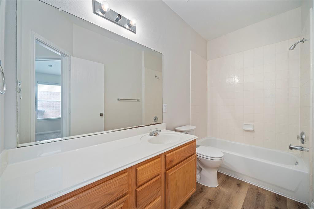 1230 Shirleen Drive, Stafford, Texas image 35