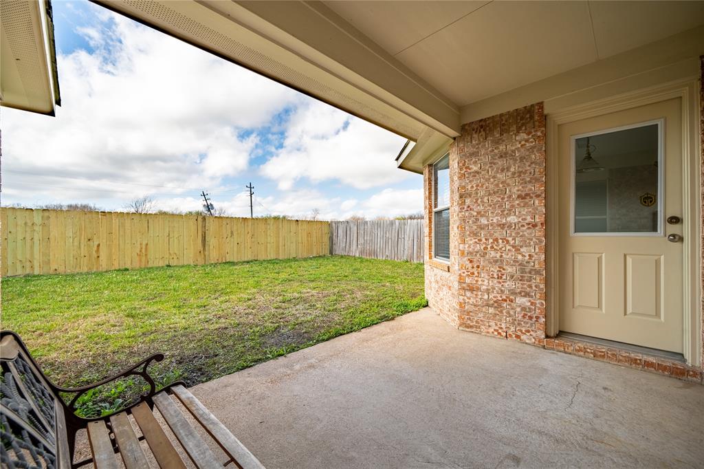 1230 Shirleen Drive, Stafford, Texas image 36