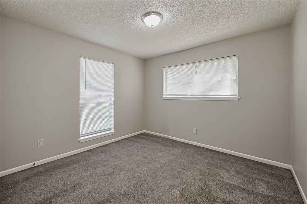 1304 S Holly Avenue, Cleveland, Texas image 19