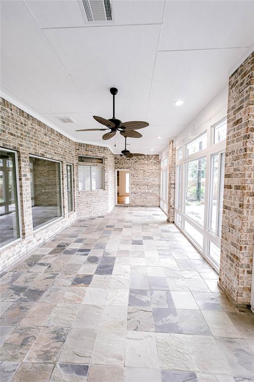 7 New Oak Trail, Humble, Texas image 41