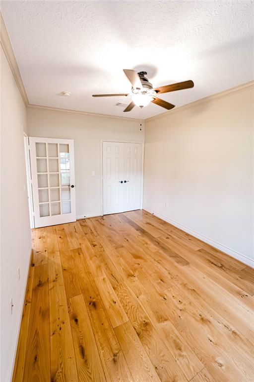 7 New Oak Trail, Humble, Texas image 14