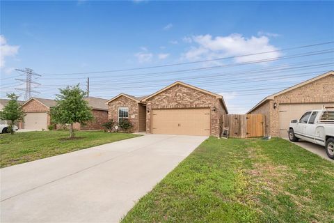Single Family Residence in Humble TX 15310 Crescent Brookfield Drive.jpg