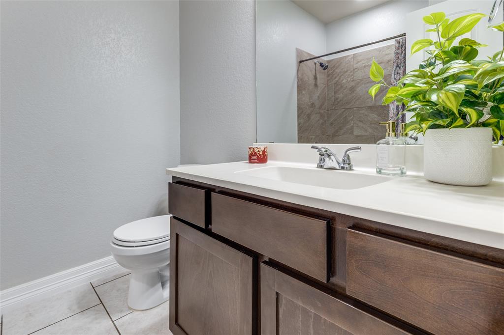 619 Palo Alto Court, Rosharon, Texas image 14