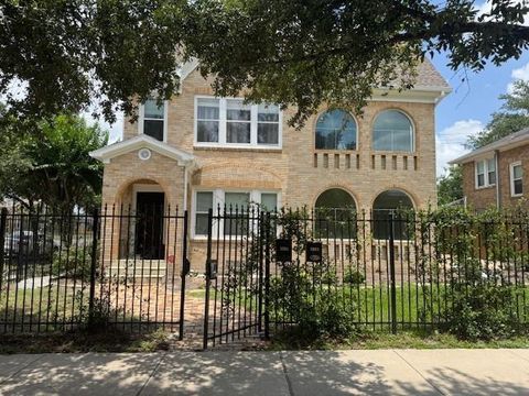 Photo of 3001 Rosedale Street, Houston, TX 77004 (MLS # 89332264)