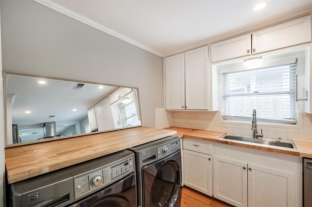1009 Tabor Street, Houston, Texas image 16