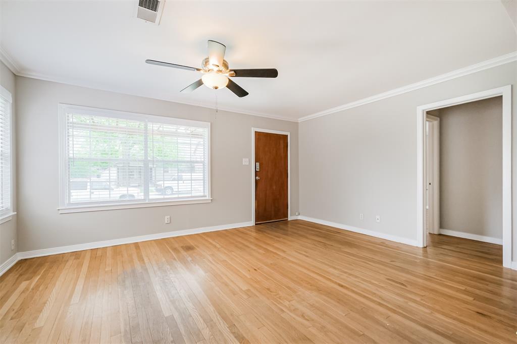 1009 Tabor Street, Houston, Texas image 9