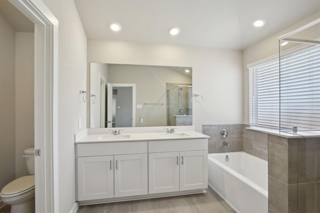 1492 Waggoner Ranch Trail, Conroe, Texas image 33
