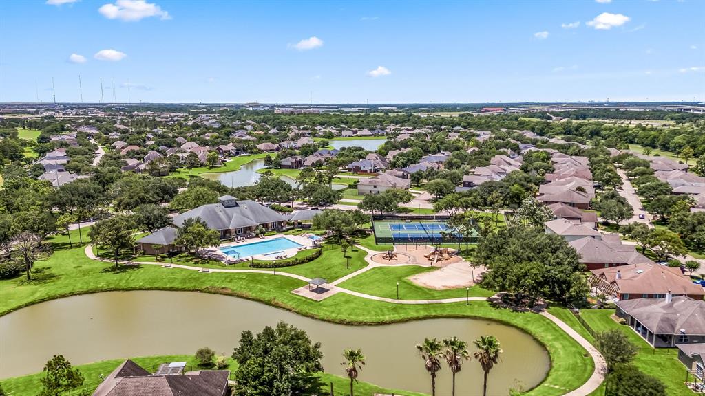 3319 Coastwood Lane, Pearland, Texas image 28