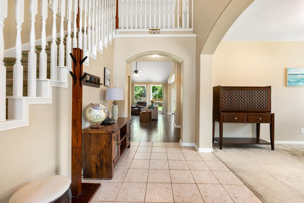3319 Coastwood Lane, Pearland, Texas image 3