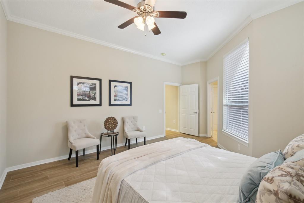 139 E Northcastle Circle, The Woodlands, Texas image 22