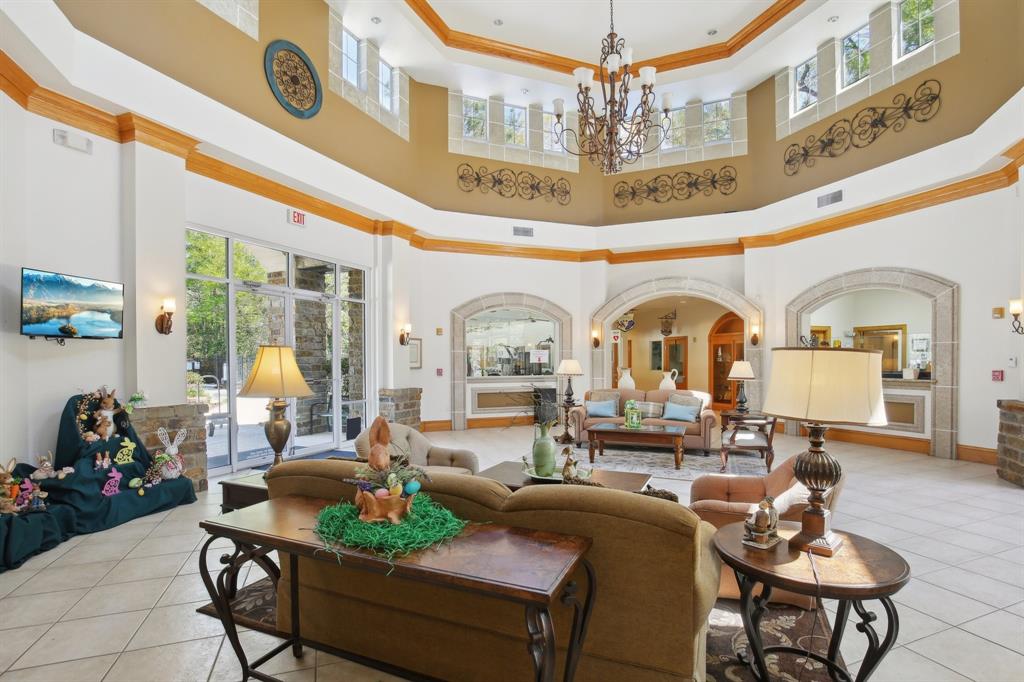 139 E Northcastle Circle, The Woodlands, Texas image 36