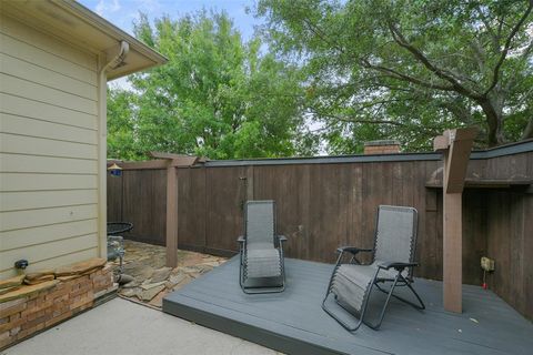 Townhouse in Pasadena TX 4623 Arbor Lane 29.jpg