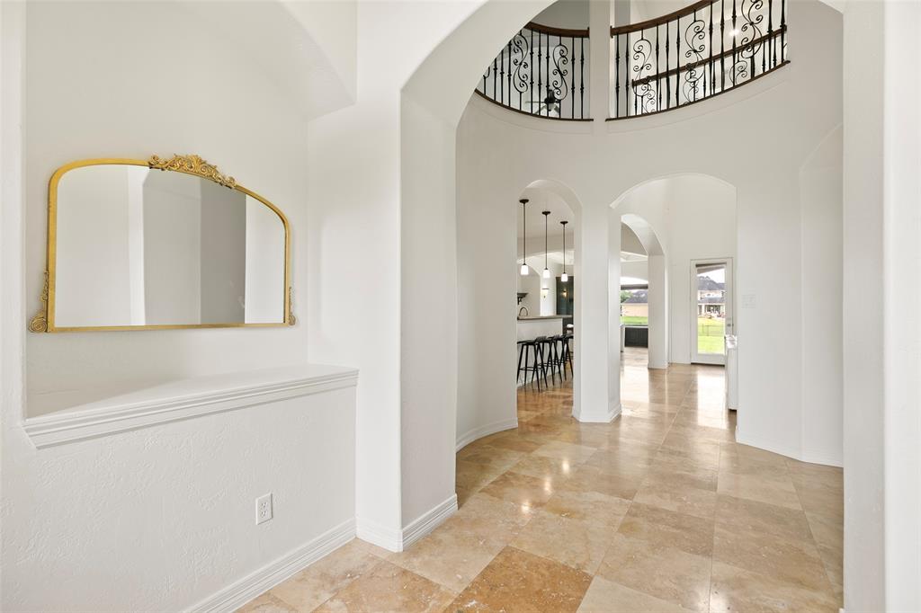 8410 Den Oak Drive