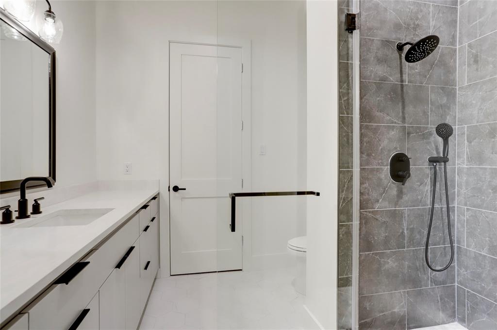 2702 Westgrove Lane, Houston, Texas image 27