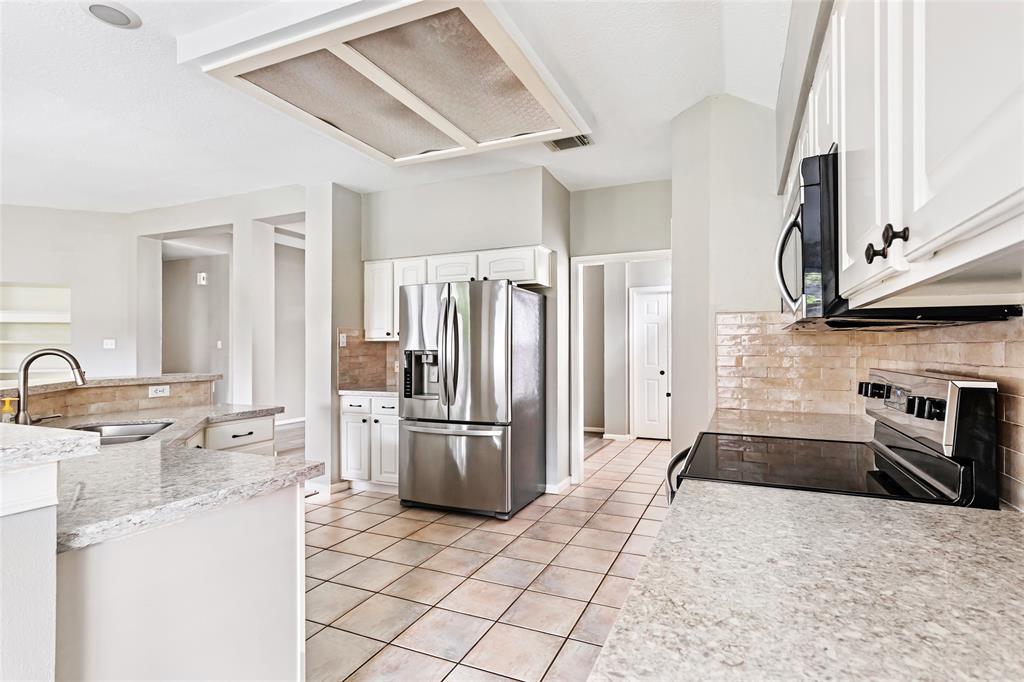 20914 Kings Clover Court, Humble, Texas image 13