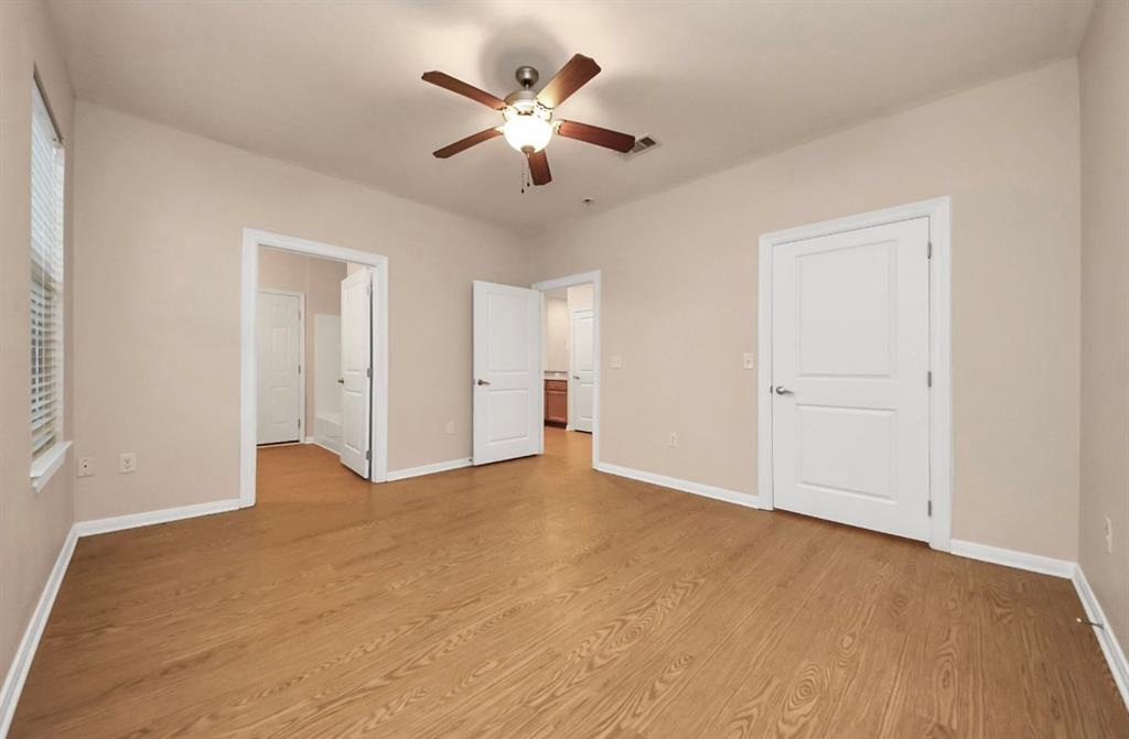 5323 Menard Avenue, Galveston, Texas image 21