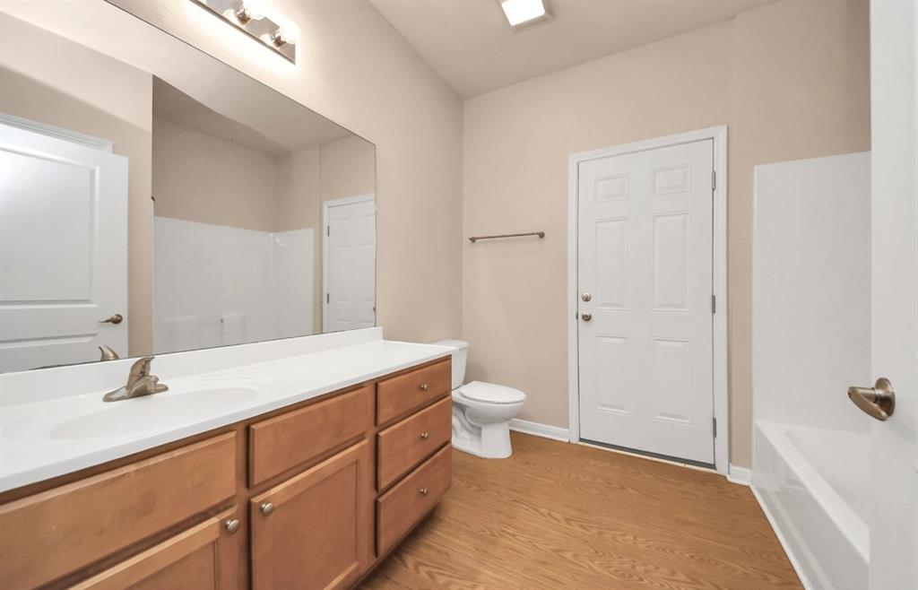 5323 Menard Avenue, Galveston, Texas image 24
