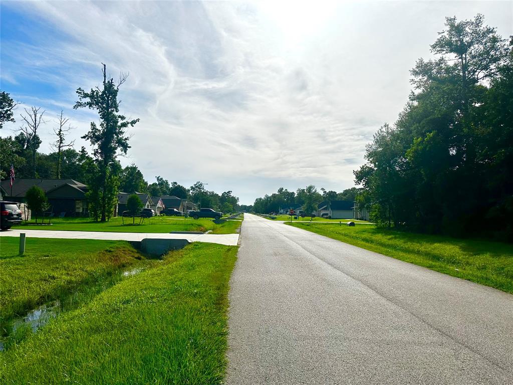 590 Road 6609