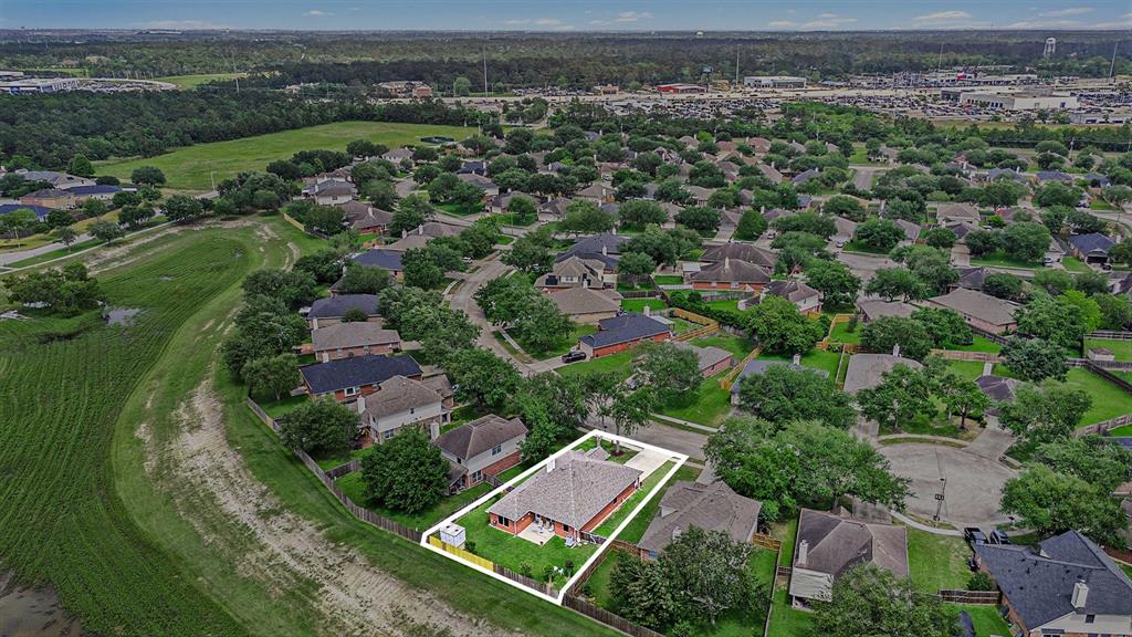 235 River Basin Lane, League City, Texas image 33